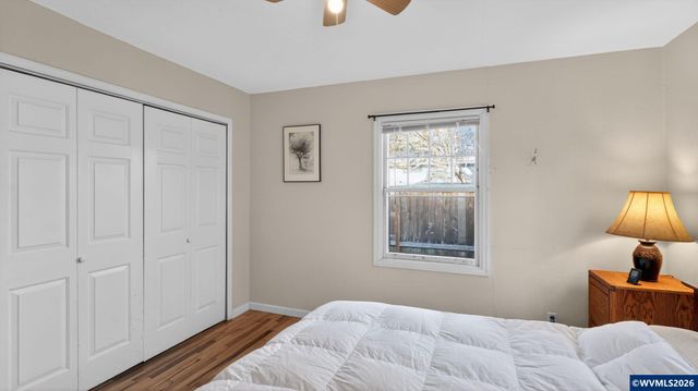 651 Wayne Dr N, Keizer, OR 97303