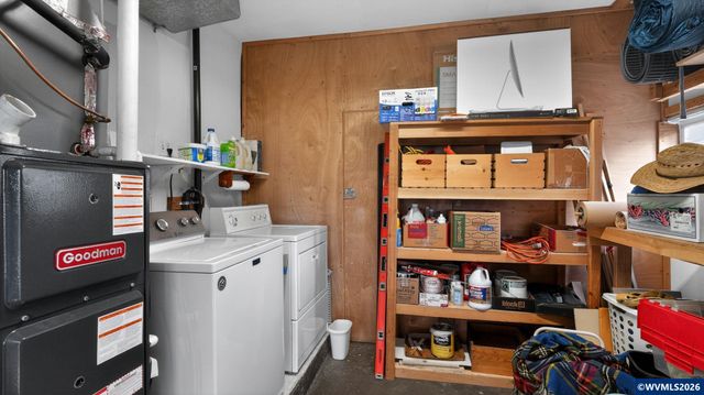 651 Wayne Dr N, Keizer, OR 97303