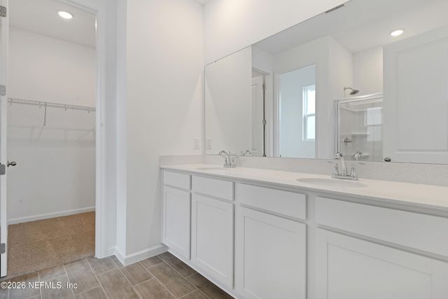 330 ALEXANDRITE Street, Deland, FL 32720