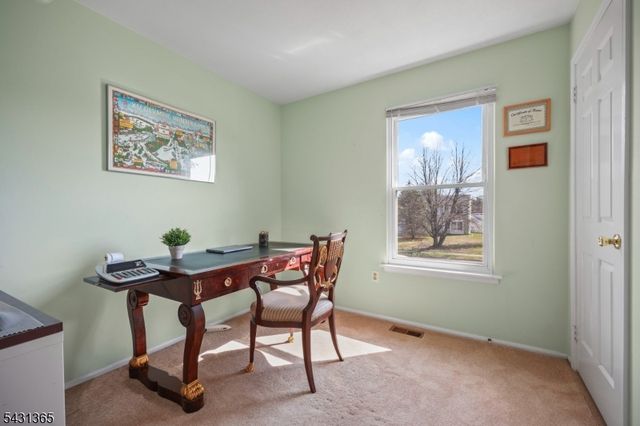 19 Plymouth Ln, Manalapan Twp., NJ 07726