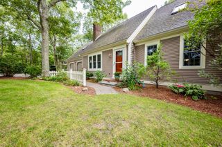 289 Quaker Meeting House Rd, Sandwich, MA 02537