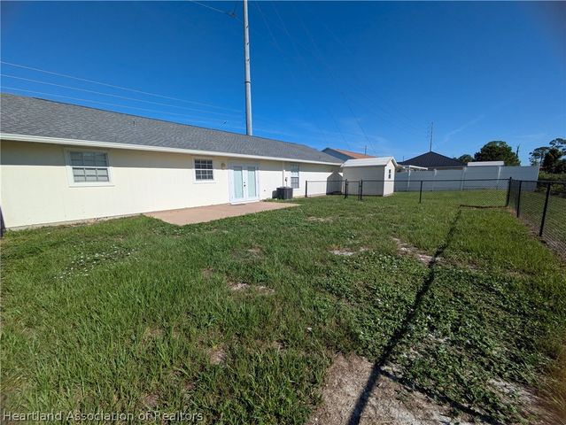 316 Cougar Boulevard, Sebring, FL 33872