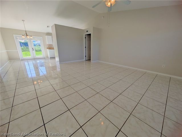 316 Cougar Boulevard, Sebring, FL 33872