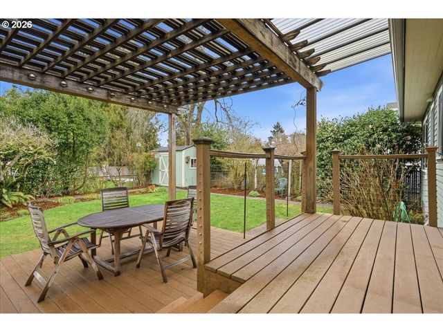 5115 Ne MULTNOMAH St, Portland, OR 97213