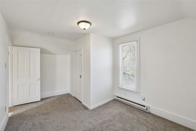 427 West Street, Grinnell, IA 50112