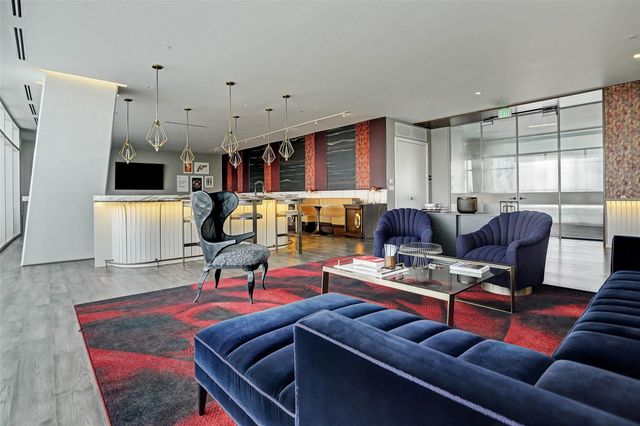 4521 San Felipe Street 2102, Houston, TX 77027