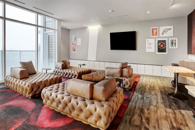 4521 San Felipe Street 2102, Houston, TX 77027