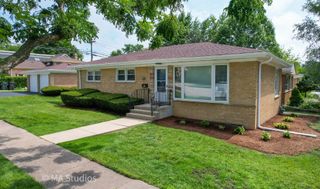4256 Golf Road, Skokie, IL 60076