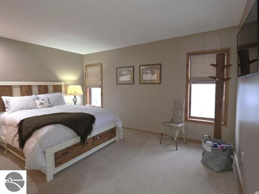 Image 8 of property listing at 6658 Schuss Mountain Lane # 3256, Mancelona, MI 49659