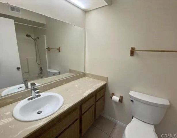 9856 Shirley Gardens Drive 5, Santee, CA 92071