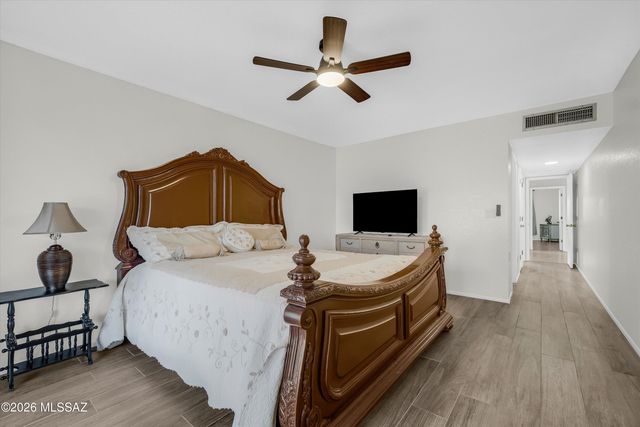 5613 N Calle Del Marques, Tucson, AZ 85718