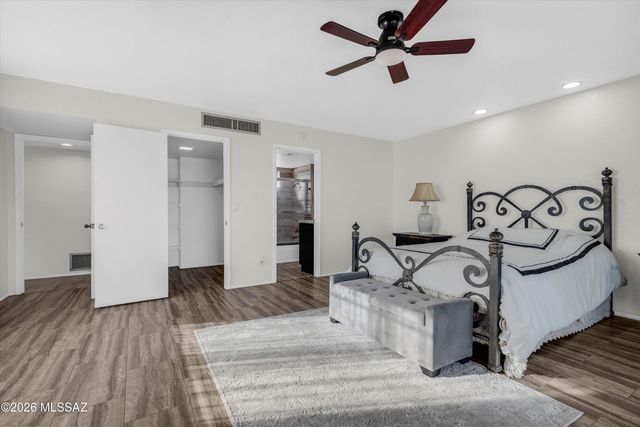 5613 N Calle Del Marques, Tucson, AZ 85718