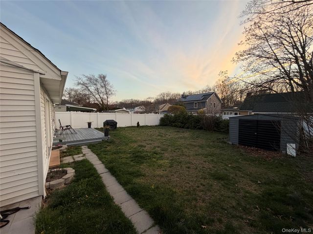 412 Seaford Avenue, Massapequa, NY 11758