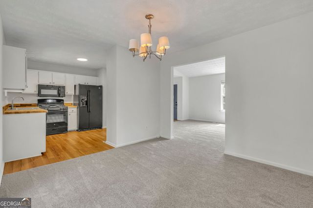880 Westgard Court, Douglasville, GA 30134