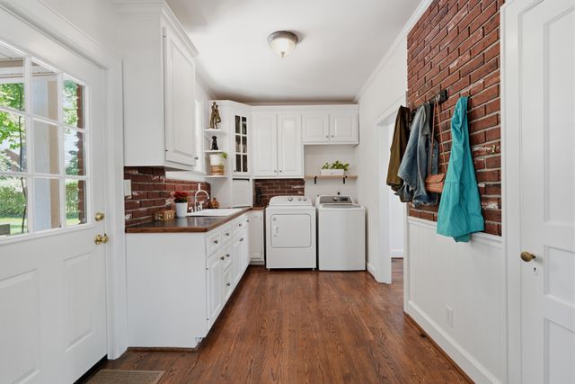 3008 New Natchez Trce, Nashville, TN 37215
