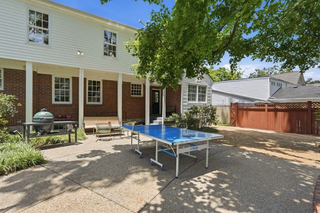 3008 New Natchez Trce, Nashville, TN 37215