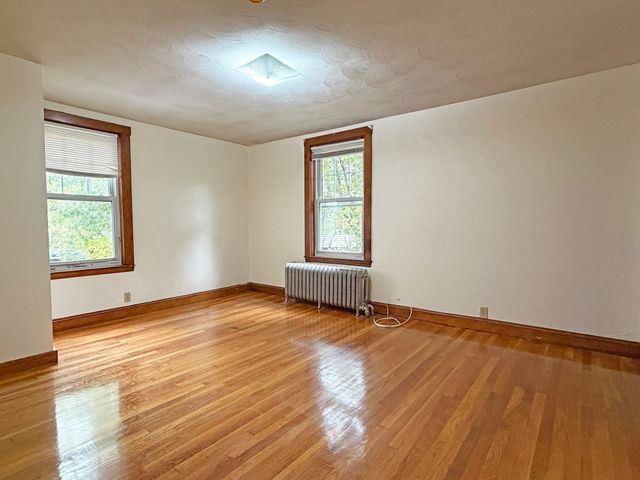 75 Dale St 1, Waltham, MA 02451