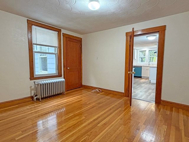 75 Dale St 1, Waltham, MA 02451