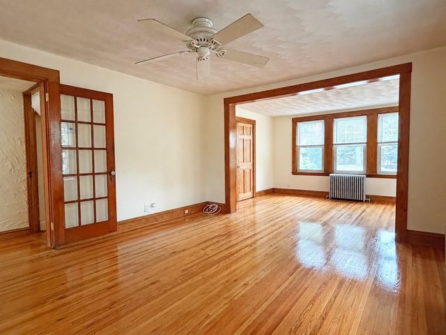 75 Dale St 1, Waltham, MA 02451