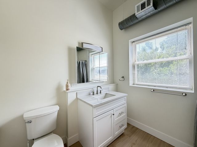 3138 N Lincoln Avenue 1R, Chicago, IL 60657