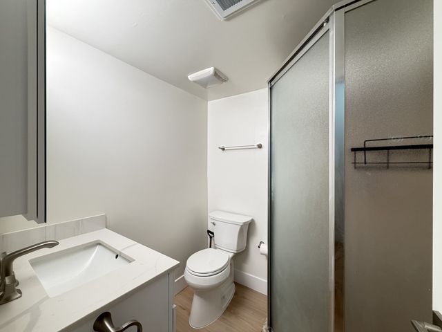 3138 N Lincoln Avenue 1R, Chicago, IL 60657
