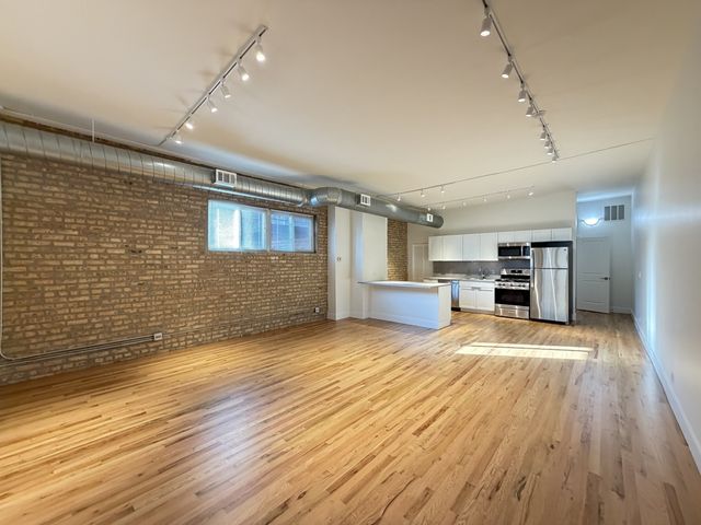 3138 N Lincoln Avenue 1R, Chicago, IL 60657