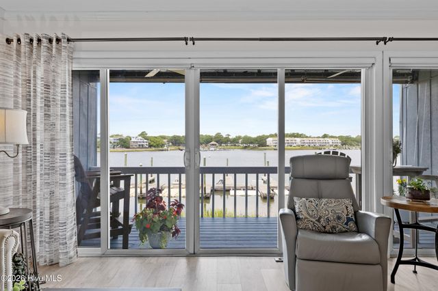 921 Canal Drive, Carolina Beach, NC 28428