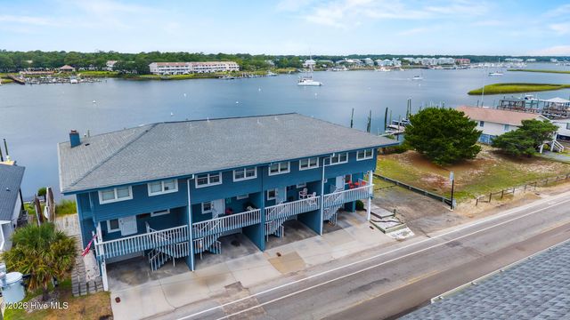 921 Canal Drive, Carolina Beach, NC 28428