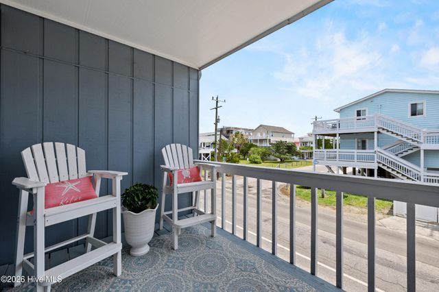 921 Canal Drive, Carolina Beach, NC 28428