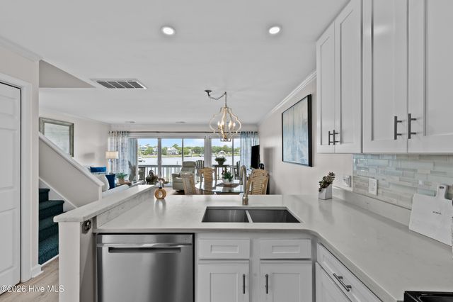 921 Canal Drive, Carolina Beach, NC 28428