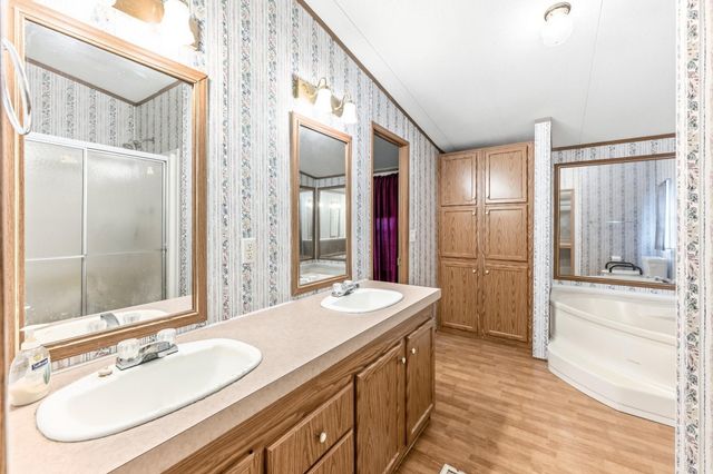 78 Haas Road, Huntsville, TX 77320