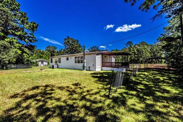 78 Haas Road, Huntsville, TX 77320