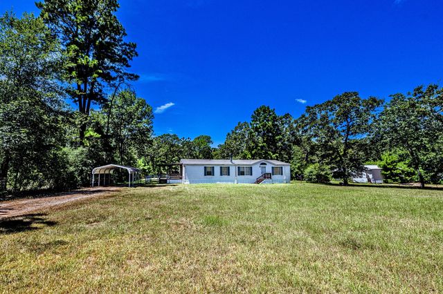 78 Haas Road, Huntsville, TX 77320