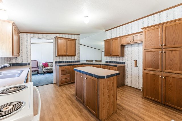 78 Haas Road, Huntsville, TX 77320