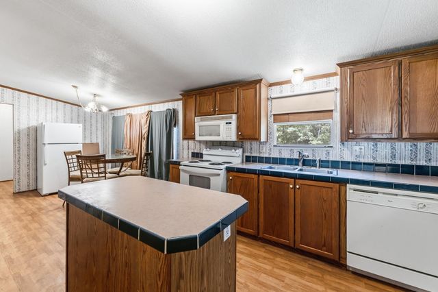 78 Haas Road, Huntsville, TX 77320