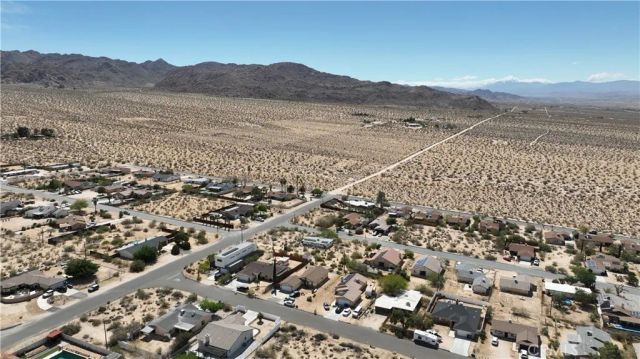 6829 Quail Spring, 29 Palms, CA 92277