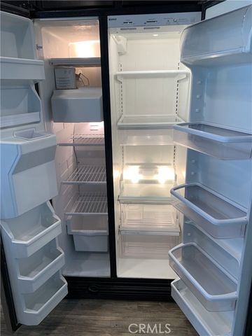 2948 N Church, Visalia, CA 93291