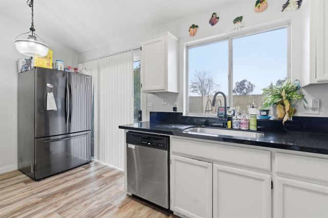 1773 W Willow Park Way, Stockton, CA 95206