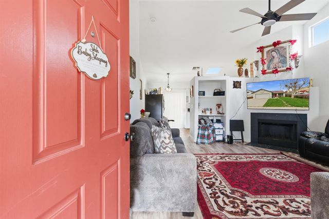 1773 W Willow Park Way, Stockton, CA 95206