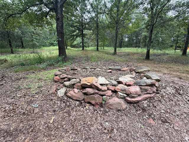 37477 Willow View Road, Tecumseh, OK 74873