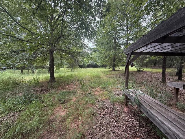 37477 Willow View Road, Tecumseh, OK 74873