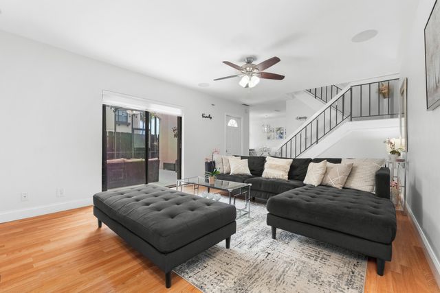 6327 Seven Springs Boulevard B, Greenacres, FL 33463