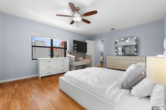 6327 Seven Springs Boulevard B, Greenacres, FL 33463