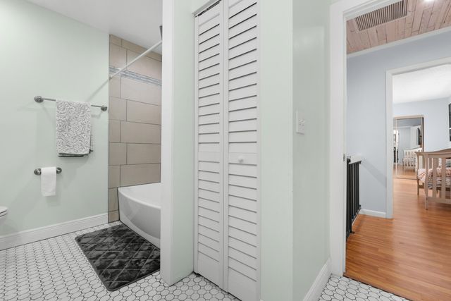 6327 Seven Springs Boulevard B, Greenacres, FL 33463