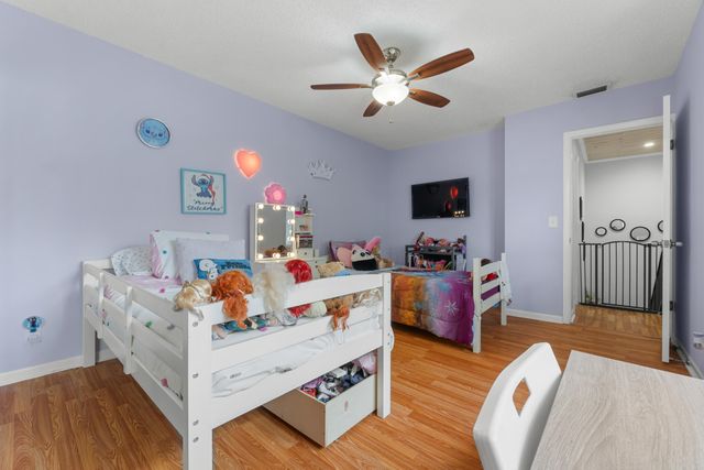 6327 Seven Springs Boulevard B, Greenacres, FL 33463