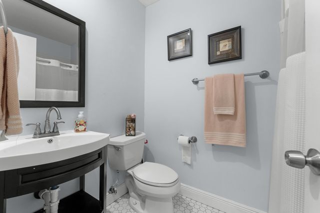 6327 Seven Springs Boulevard B, Greenacres, FL 33463