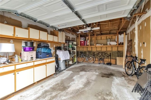 1095 Youngs Road C, Amherst, NY 14221