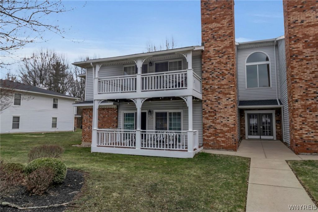 1095 Youngs Road C, Amherst, NY 14221