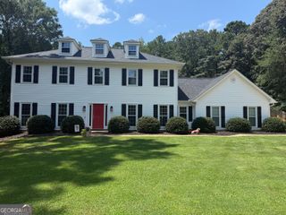 222 Village Drive, Lagrange, GA 30240