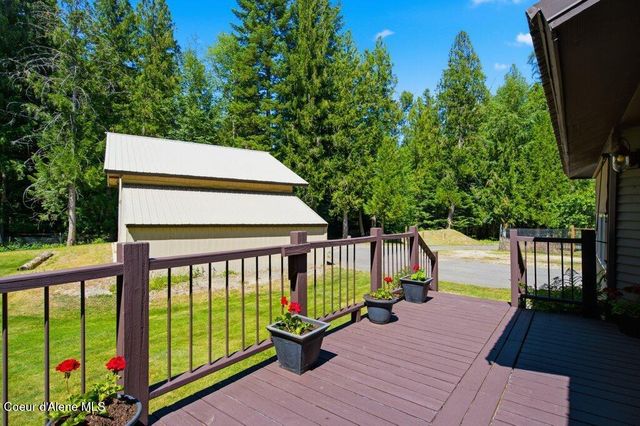 112 Sandy Ridge RD, Priest River, ID 83856